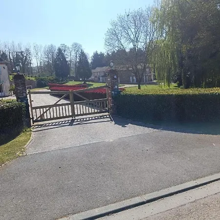 Domaine Des Trois Rivieres Apartment Sainte-Marguerite-de-Viette