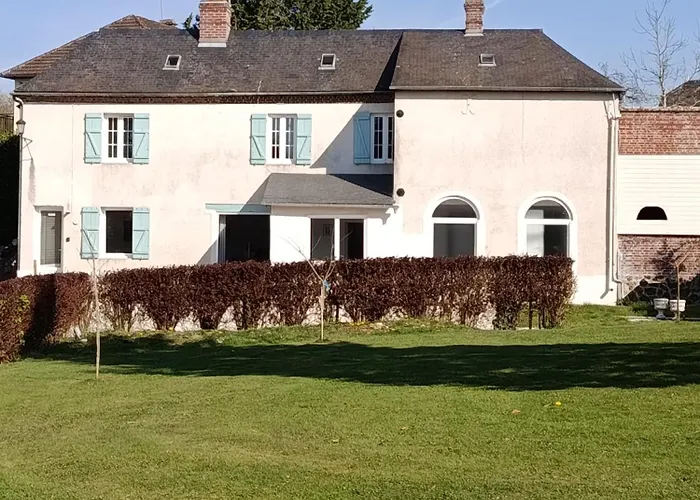 Domaine Des Trois Rivieres Apartment